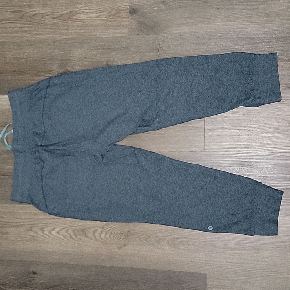 Jogger Crop - Picture 4 of 8